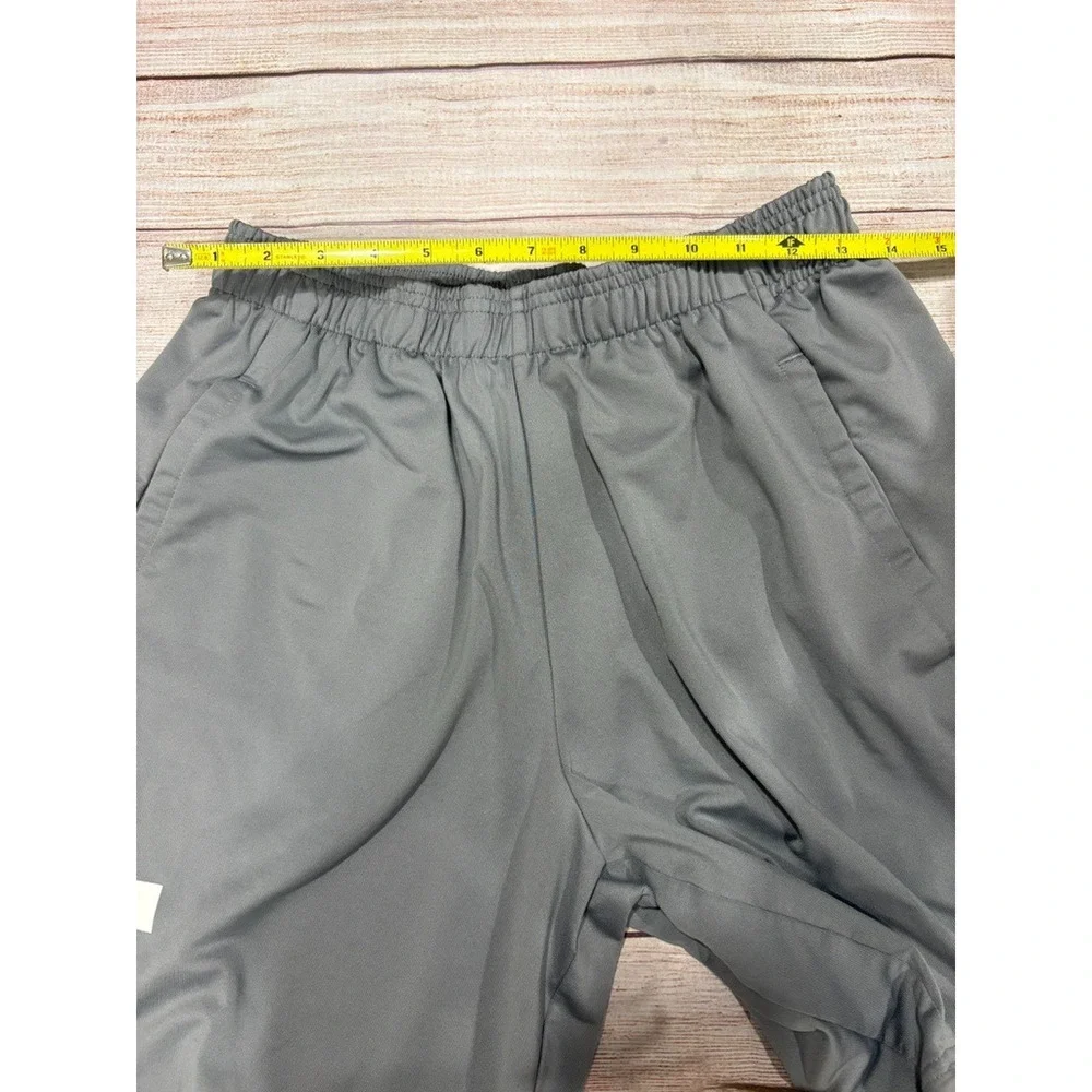 Adidas Shorts Men's Medium Gray Climalite Athletic